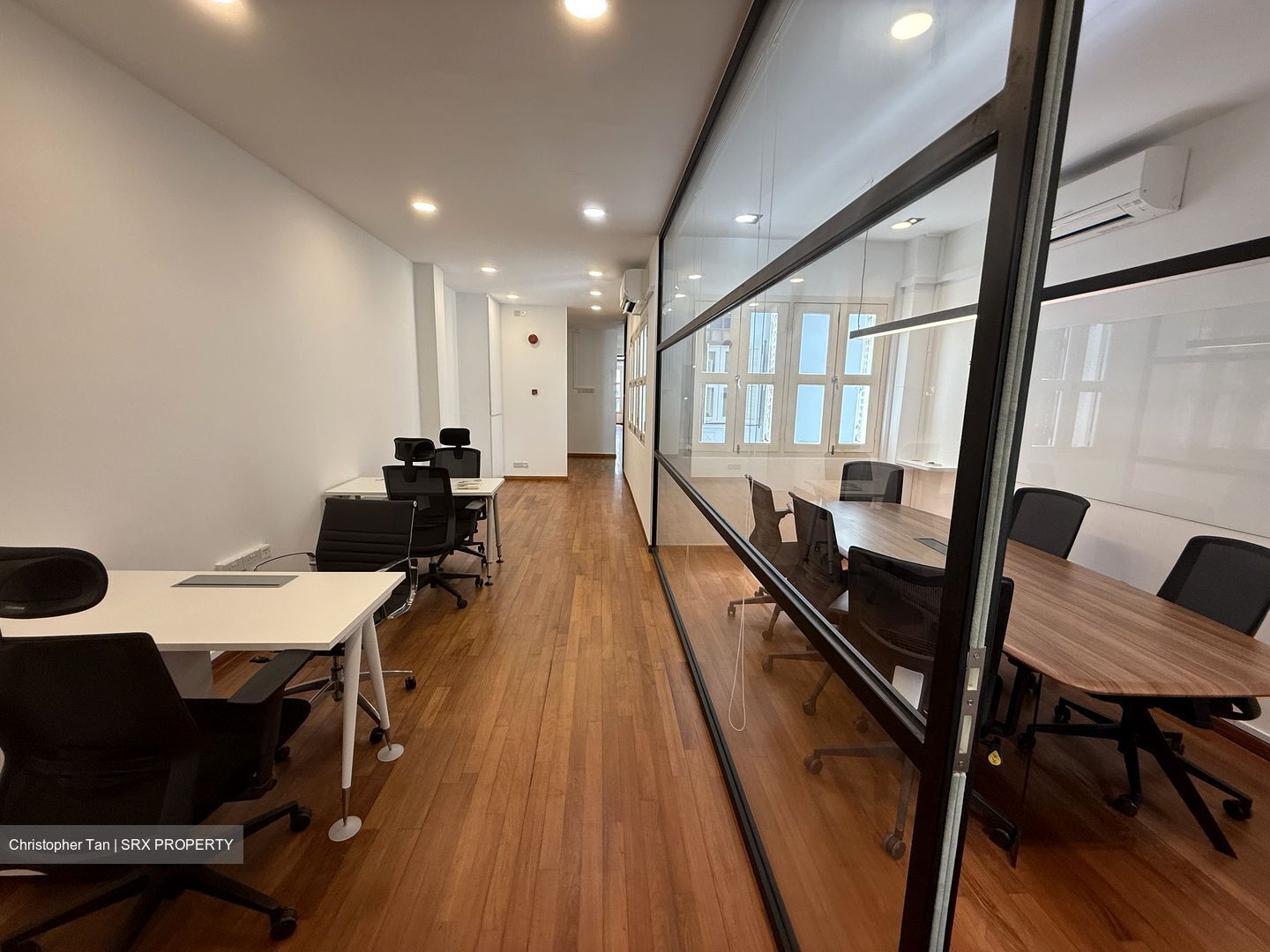 Tras Street (D2), Office #537914201